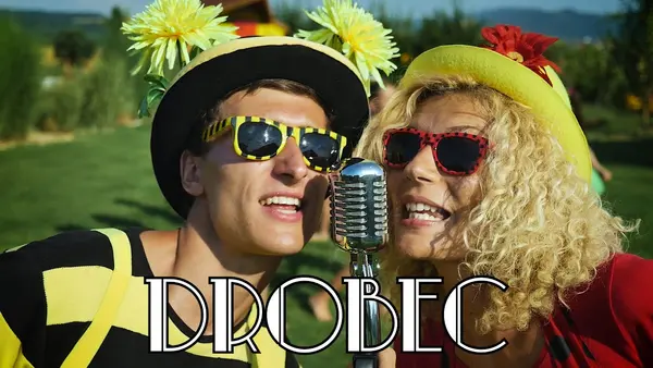 Smejko a Tanculienka: Drobec (pesnička)