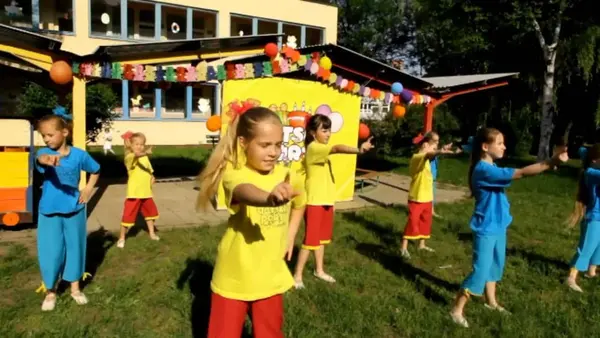 Ujo Ľubo: Tramtária (pesnička)